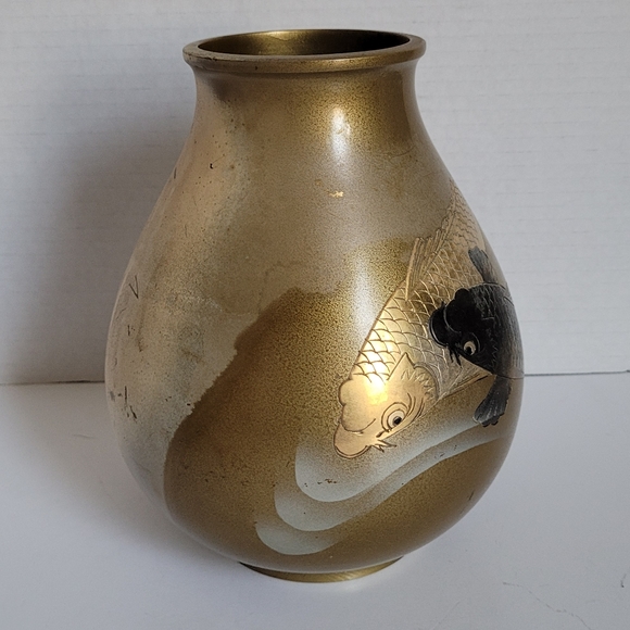 Vintage Fine Japanese Hand Cast Bronze Double Koi Fish Vase Rare - Picture 8 of 15